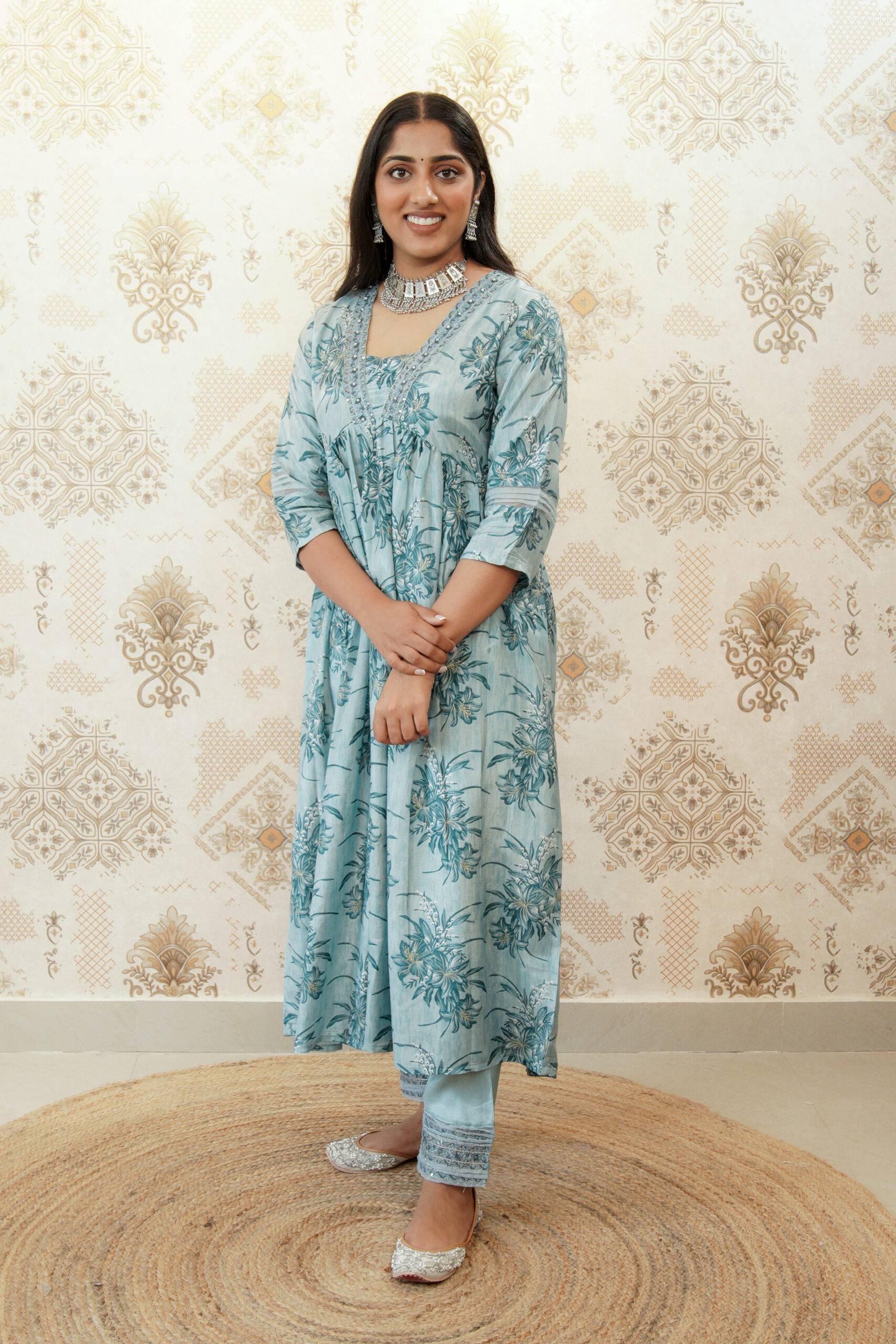 Frozen Hibiscus Suit - Image 2