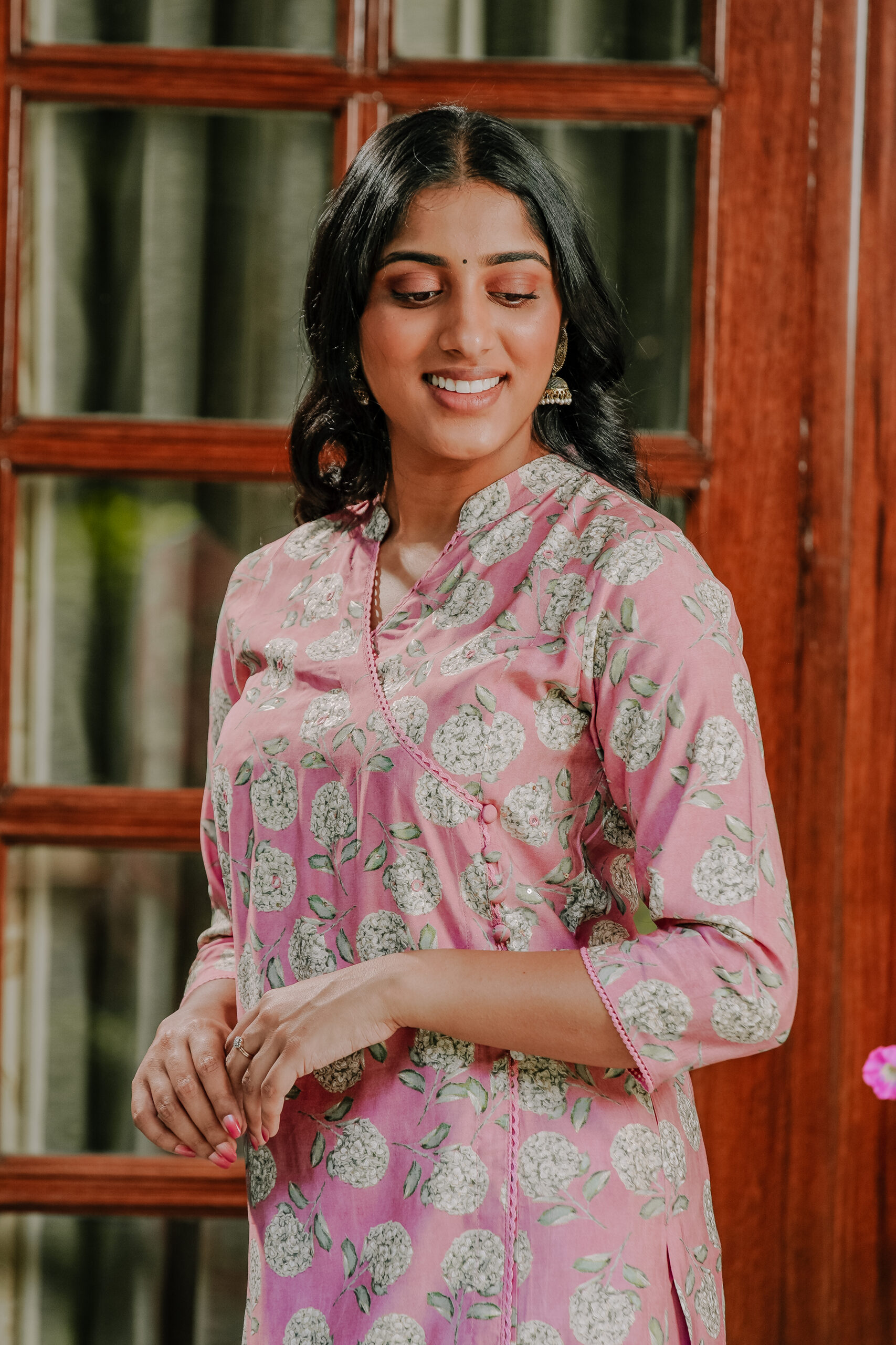 Hydrangea Bloom Pink Suit - Image 4