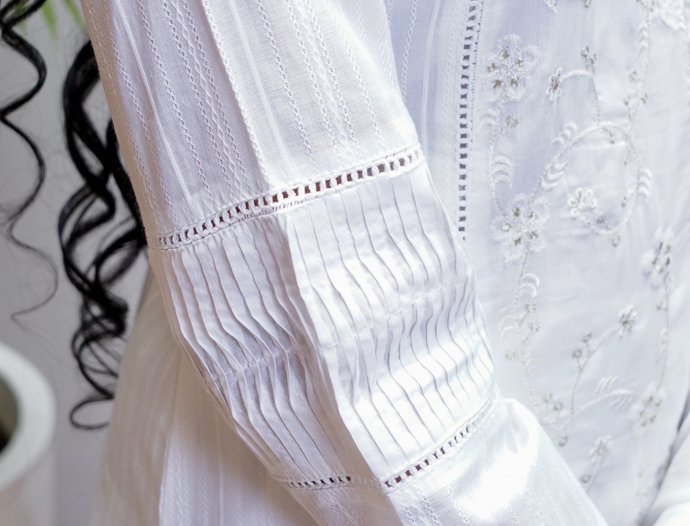 Pretty in White - Set of 3 - Image 5